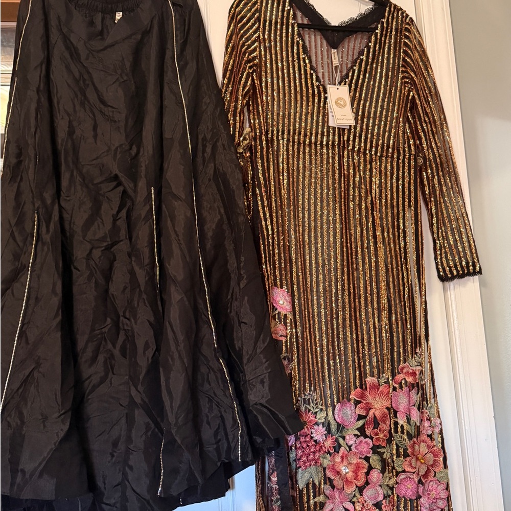 Ethnic Indian Wear Black and Gold Long Sleeve Dress - Picture 4 of 6